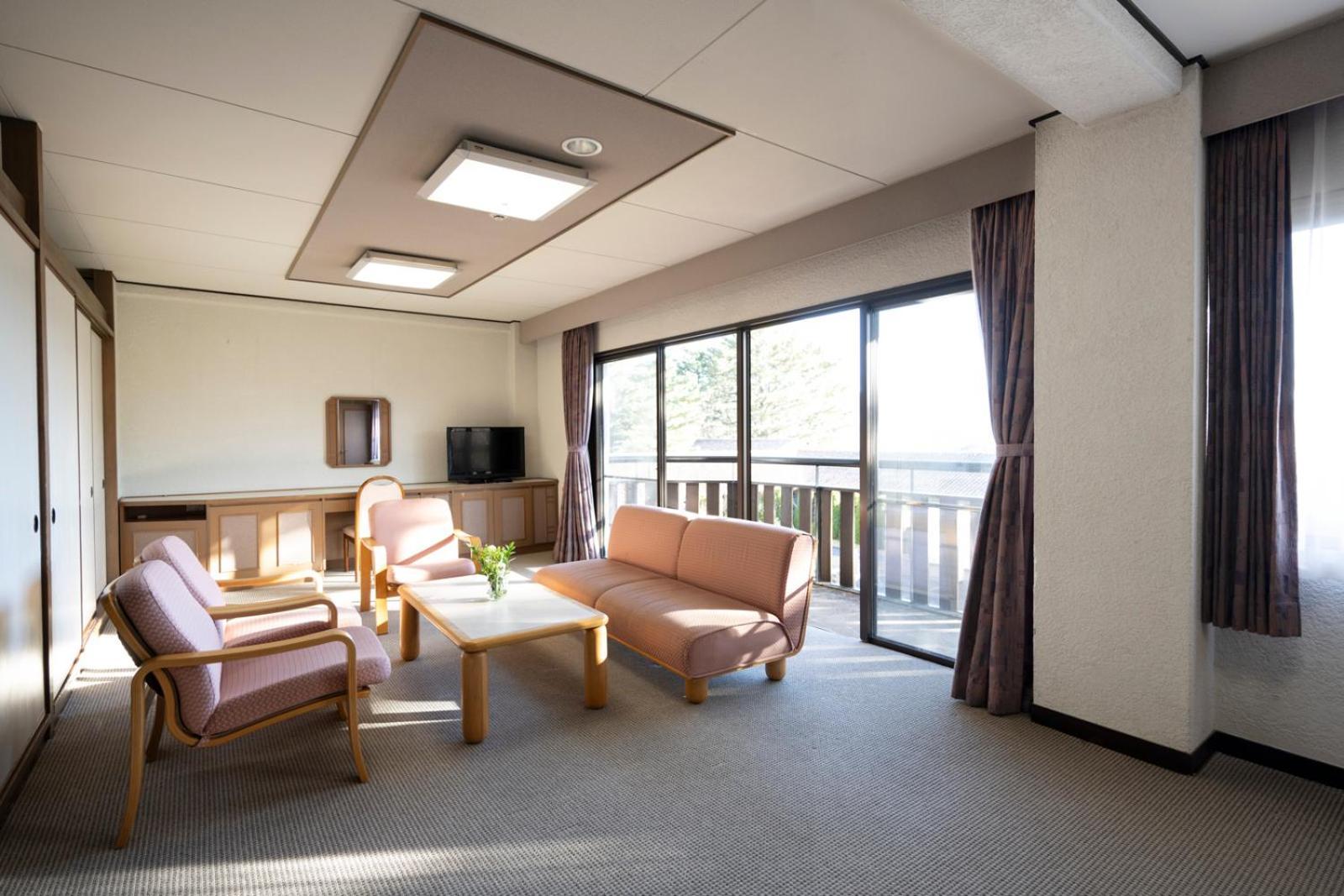 Hotel Laforet Shuzenji Izu  Bagian luar foto